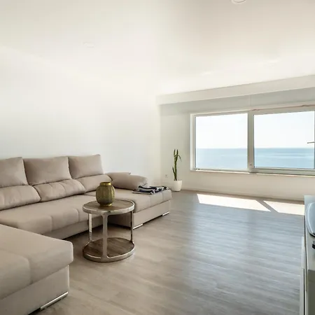 Azzurro At Sea * São Roque