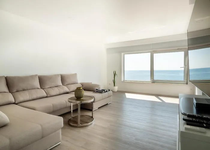 Azzurro At Sea * São Roque